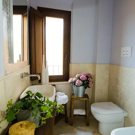 Apartment Dimora Dell'erbe *